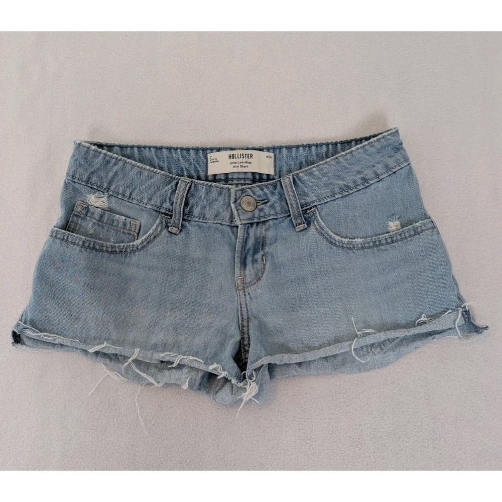 Hollister Distressed Denim Shorts Women's 2 Ultra Low Rise Mini Light Wash